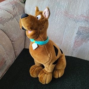 VINTAGE SCOOBY-DOO PLUSH 14” Cartoon Network Equity Toys 1998